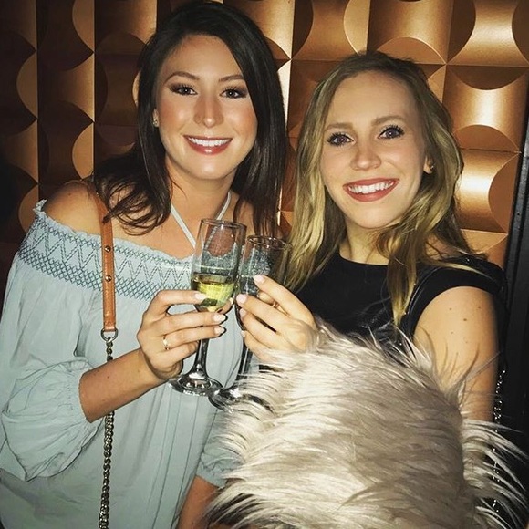 Meet your Posher, Savannah - Picture 1 of 1